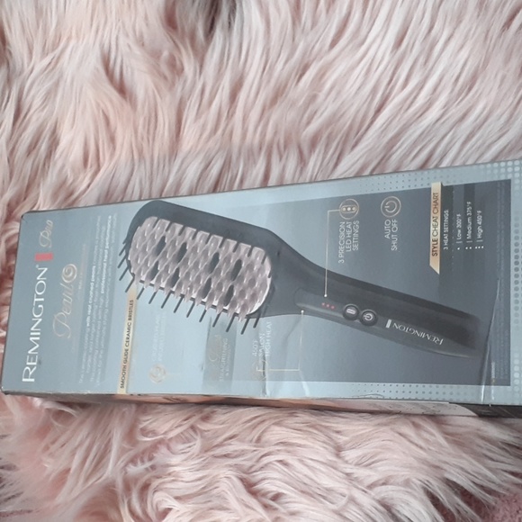 Brand New REMINGTON PRO PEARL CERAMIC BRUSH - Picture 1 of 4